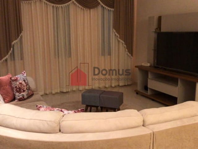 Casa com 4000m², à venda, no bairro Centro em Roseira