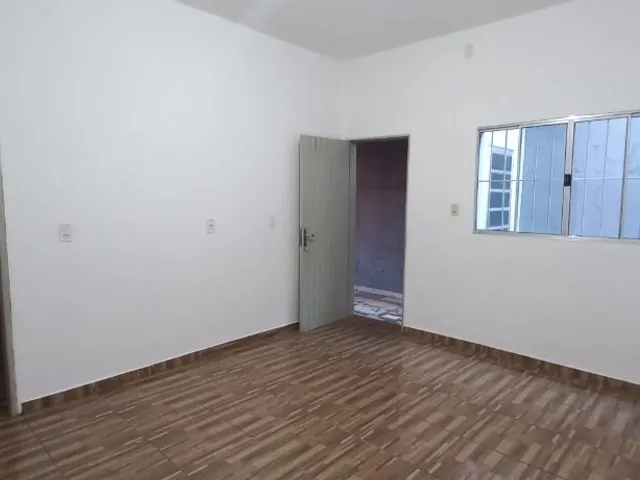 Casa com 150m² 4 quartos e 2 banheiros, à venda, no bairro Jardim Aeroporto em Tatuí