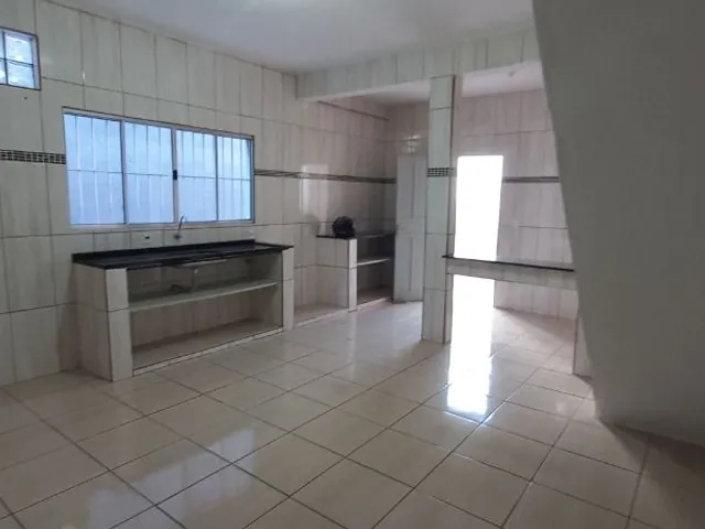 Casa com 150m² 4 quartos e 2 banheiros, à venda, no bairro Jardim Aeroporto em Tatuí
