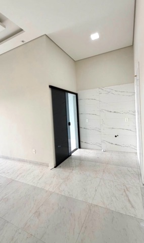 Casa 2 quartos e 1 banheiro, à venda, no bairro Jardim Europa em Nova Mutum