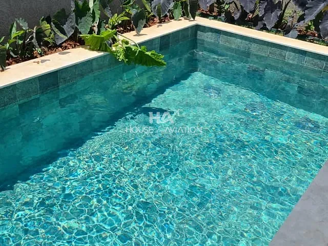 Casa com 420m² 4 quartos e 6 banheiros, à venda, no bairro Portal do Sol Green em Goiânia