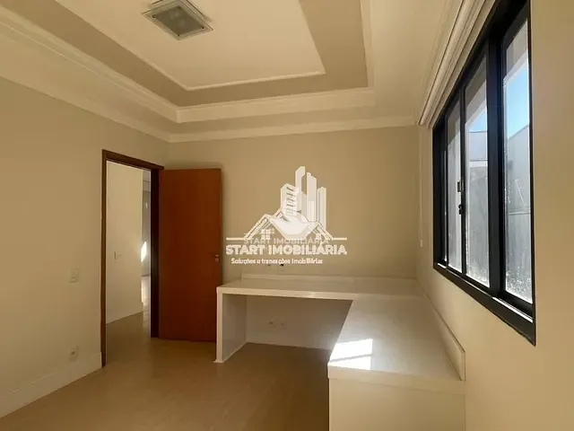 Casa 3 quartos e 2 banheiros, à venda, no bairro Centro em Pederneiras