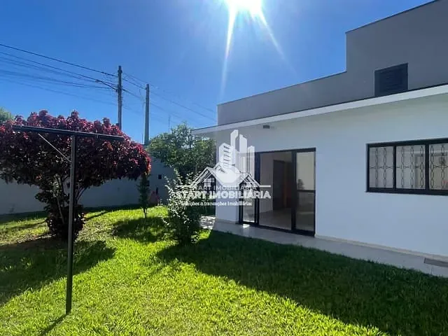 Casa 3 quartos e 2 banheiros, à venda, no bairro Centro em Pederneiras