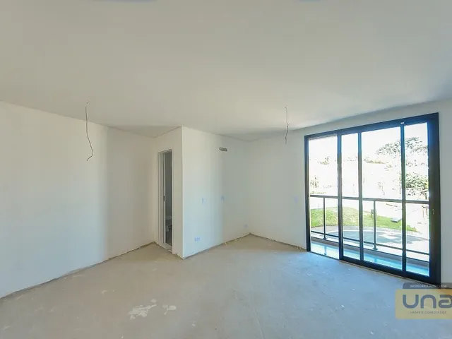 Casa com 269m² 2 quartos e 3 banheiros, à venda, no bairro Umbará em Curitiba