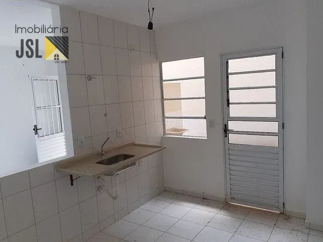 Casa com 140m² 2 quartos e 1 banheiro, à venda, no bairro Jardim Luciana em Jambeiro