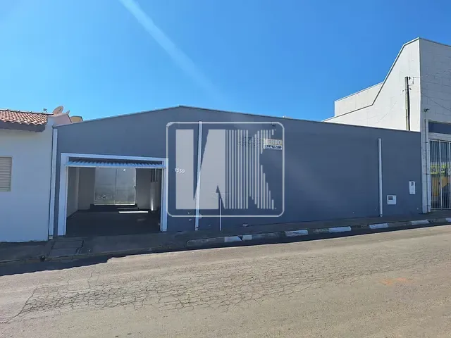 Casa com 200m² 3 quartos e 1 banheiro, à venda, no bairro Centro em Cesário Lange
