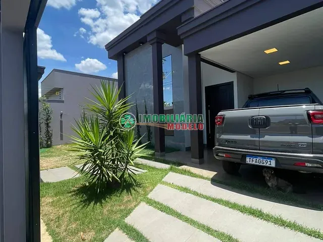 Casa 2 quartos e 1 banheiro, à venda, no bairro flanboyant II em Canarana