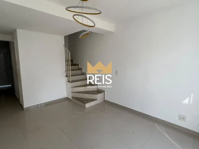 Casa 2 quartos e 1 banheiro, à venda, no bairro Campo Grande em Rio de Janeiro