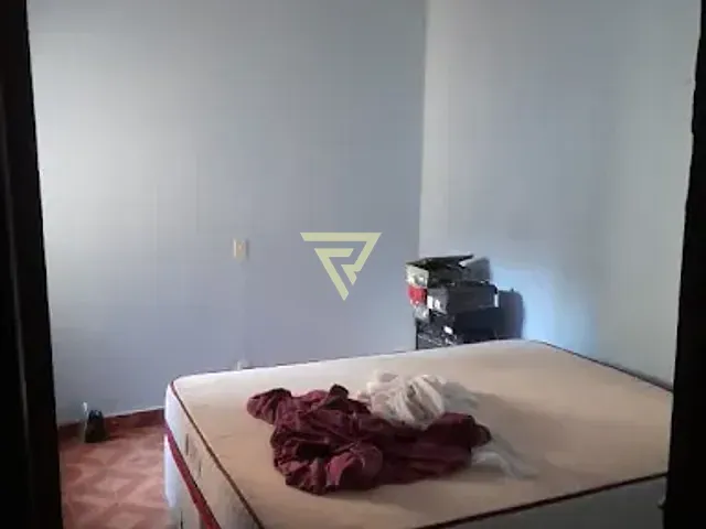 Casa com 400m² 3 quartos e 2 banheiros, à venda, no bairro Ipiranga em Ribeirão Preto
