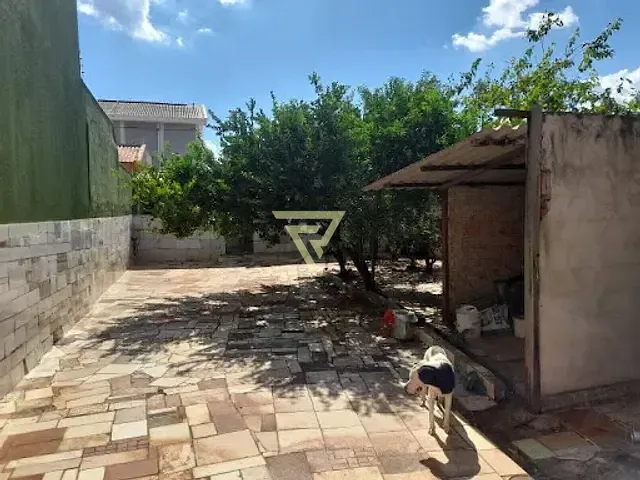 Casa com 400m² 3 quartos e 2 banheiros, à venda, no bairro Ipiranga em Ribeirão Preto