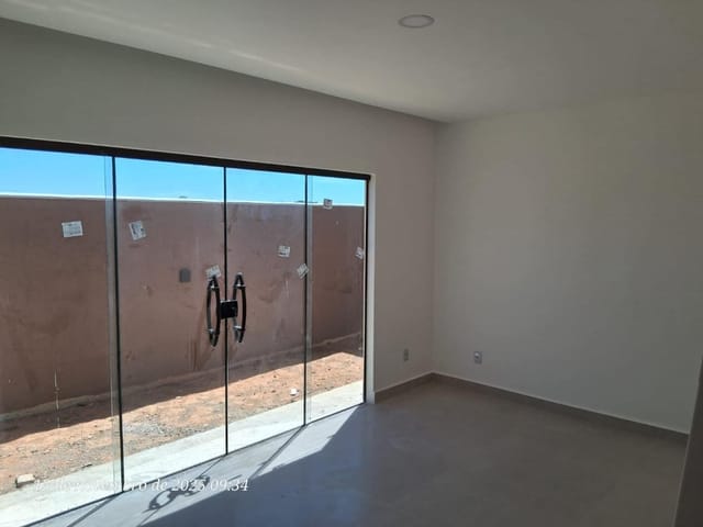 Casa 3 quartos e 3 banheiros, à venda, no bairro Viverde I em Rio das Ostras