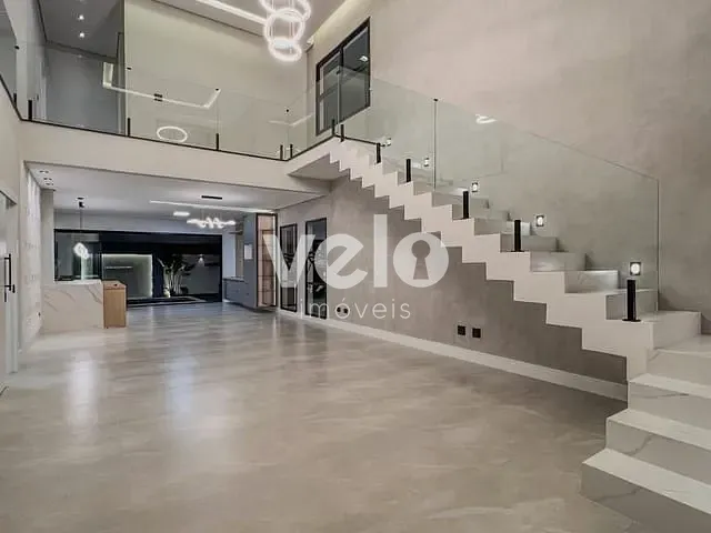 Casa com 300m² 4 quartos e 5 banheiros, à venda, no bairro Piracangaguá em Taubaté