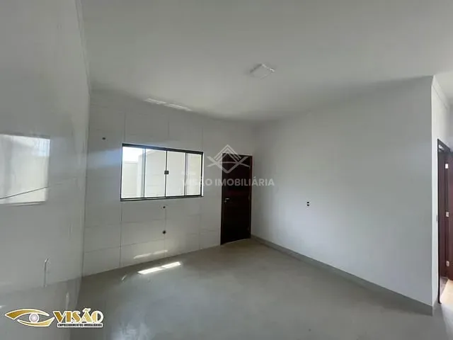 Casa com 209m² 2 quartos e 1 banheiro, à venda, no bairro Jardim Curitiba em Sinop