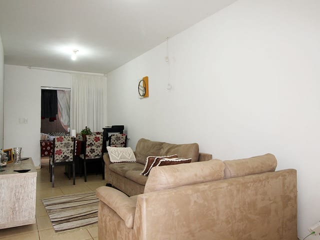 Casa com 121m² 2 quartos e 1 banheiro, à venda, no bairro Uvaranas em Ponta Grossa