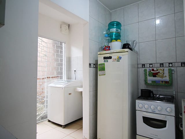 Casa com 121m² 2 quartos e 1 banheiro, à venda, no bairro Uvaranas em Ponta Grossa