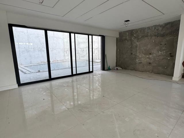 Casa com 520m² 3 quartos e 3 banheiros, à venda, no bairro Cidade Parquelandia em Mogi das Cruzes