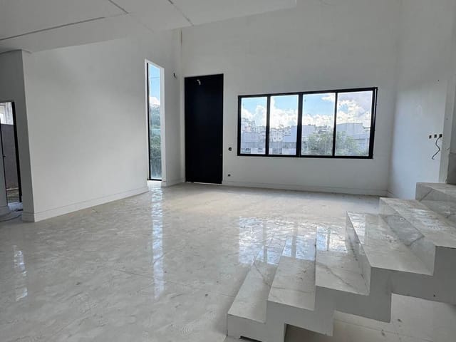 Casa com 520m² 3 quartos e 3 banheiros, à venda, no bairro Cidade Parquelandia em Mogi das Cruzes