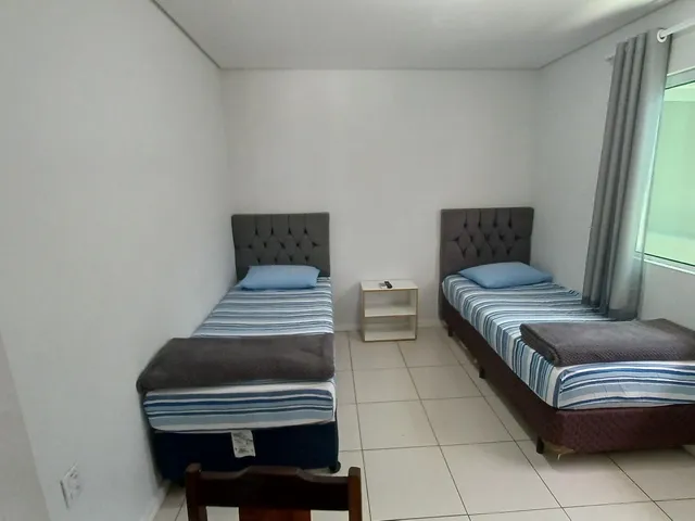 Foto do Casa - Casa de alvenaria térrea com 3 quartos, sendo um suíte, e edícula com mais uma suíte, a 92 metros da praia do Morro das Pedras – Florianópolis/SC. | Costão Sul Imóveis