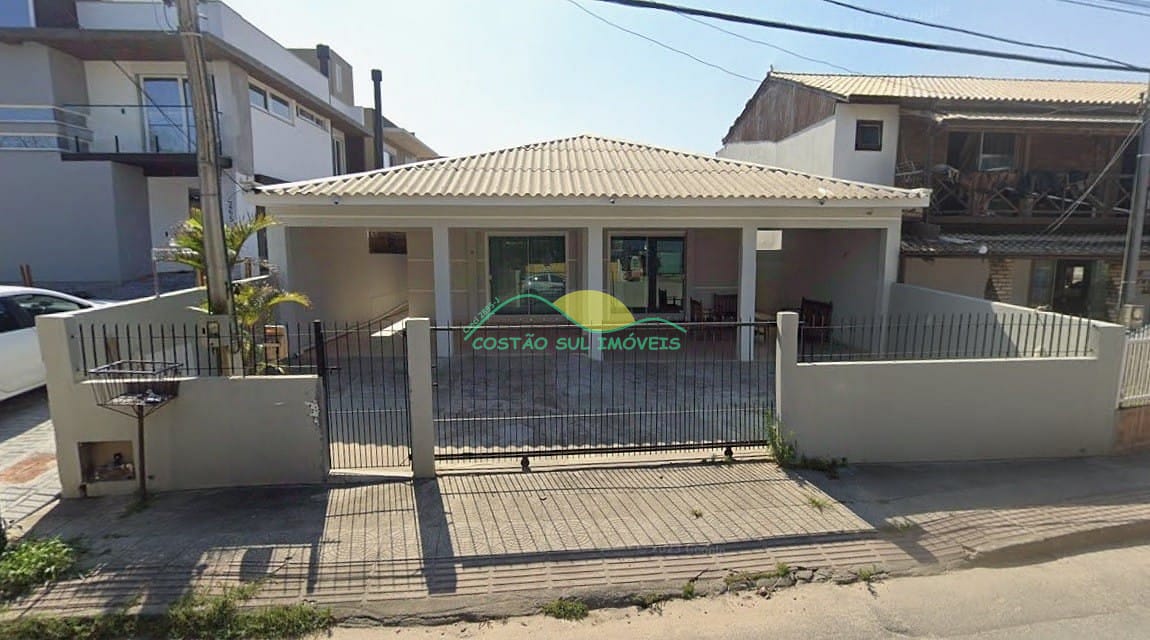 Casa, 4 quartos, 229 m² - Foto 1