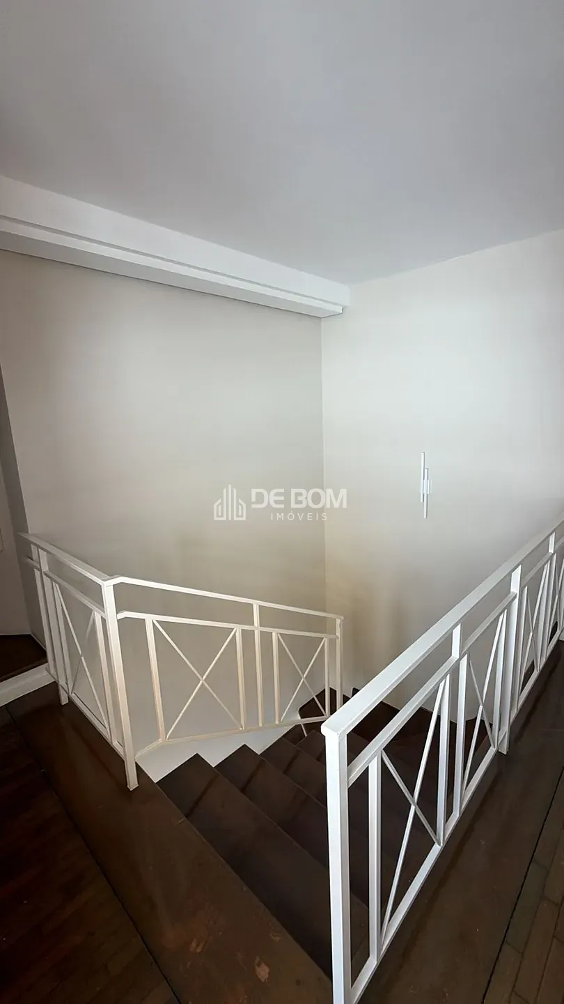 Casa, 4 quartos, 240 m² - Foto 8
