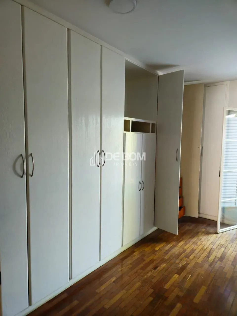 Casa, 4 quartos, 240 m² - Foto 30