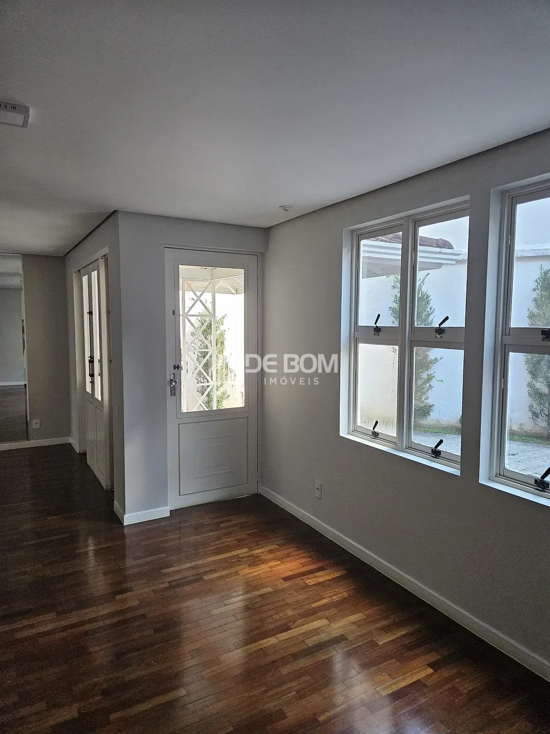Casa, 4 quartos, 240 m² - Foto 33
