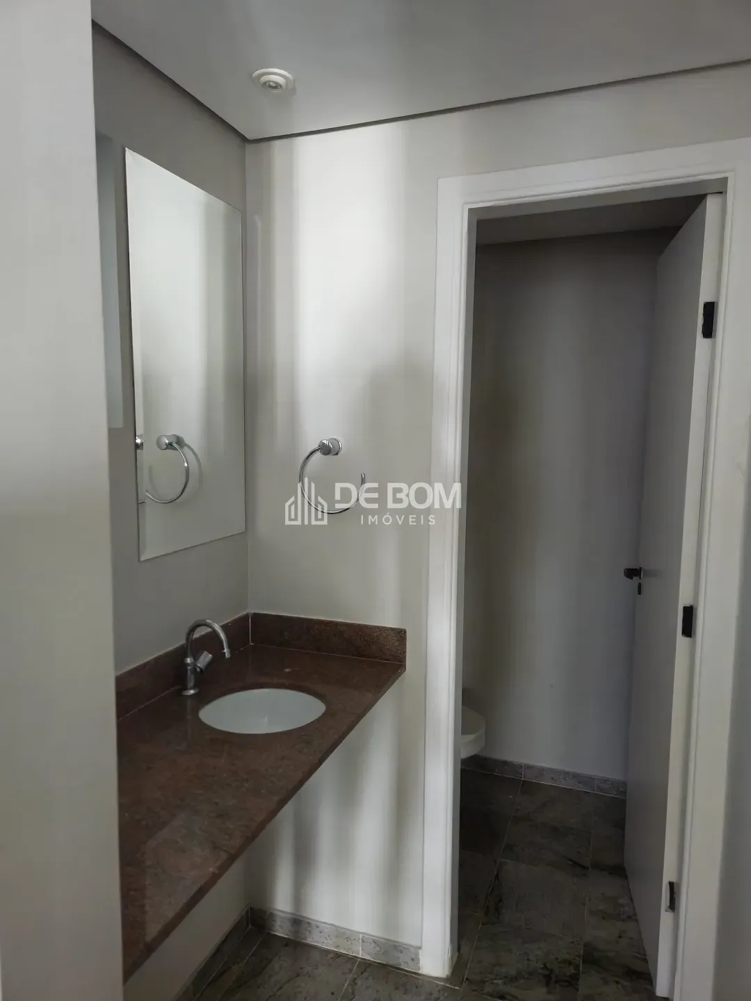 Casa, 4 quartos, 240 m² - Foto 24