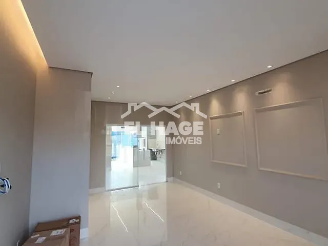 Casa com 348m² 3 quartos e 4 banheiros, à venda, no bairro Parque Universitário em Cuiabá