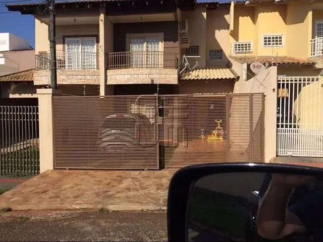 Casa com 188m², para alugar, no bairro Jardim Burle Marx em Londrina