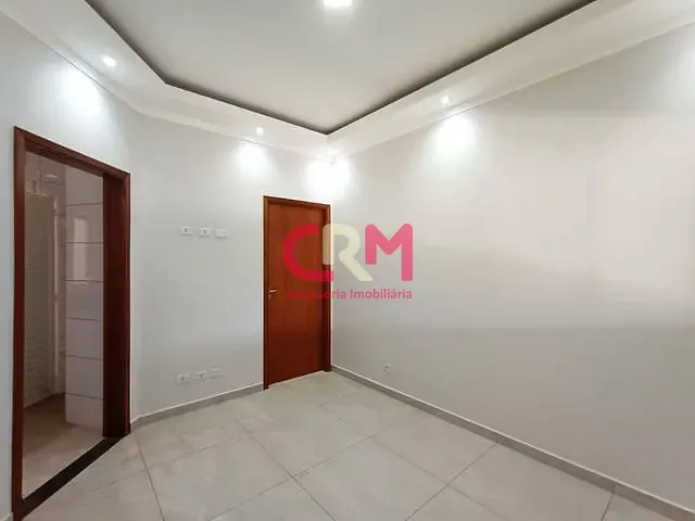 Casa com 174m² 2 quartos e 2 banheiros, à venda, no bairro Parque Residencial Laranjeiras II em Taquaritinga