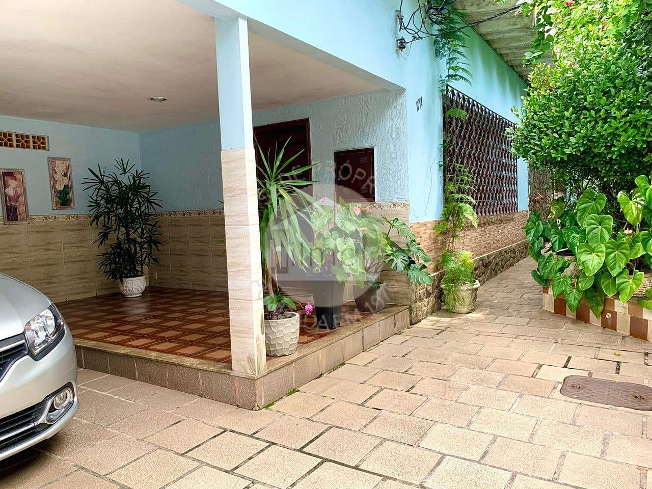 Casa, 3 quartos, 286 m² - Foto 3