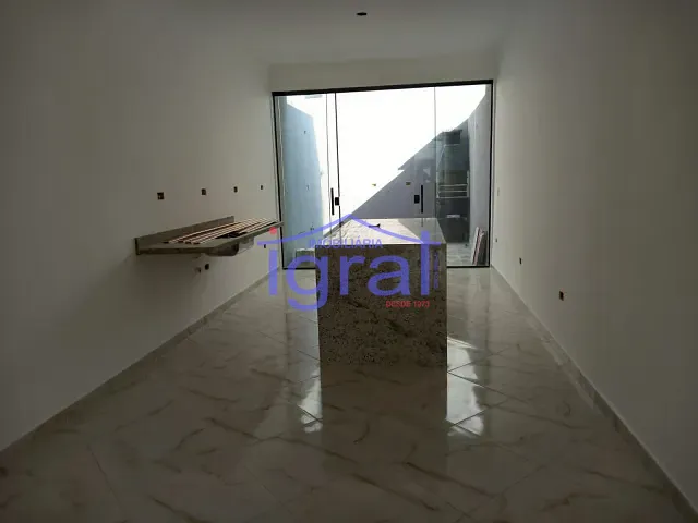 Sobrado com 250m² 3 quartos e 2 banheiros, à venda, no bairro Bosque da Saúde em São Paulo