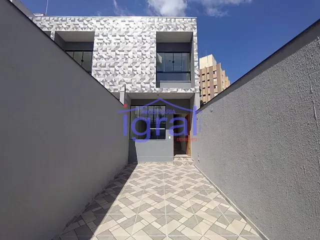 Sobrado com 250m² 3 quartos e 2 banheiros, à venda, no bairro Bosque da Saúde em São Paulo