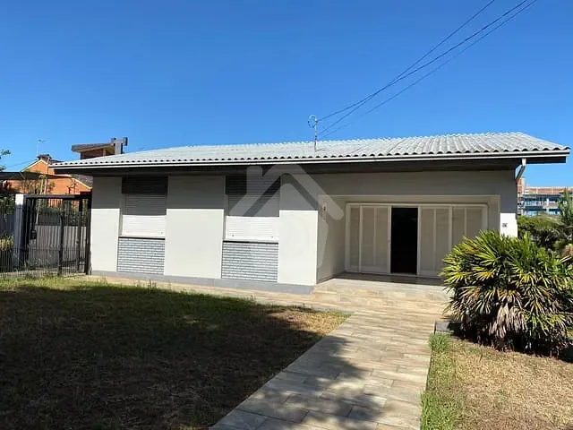 Casa com 199m² 3 quartos e 1 banheiro, à venda, no bairro Languiru em Teutônia