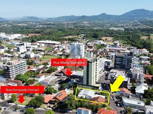 Casa com 199m² 3 quartos e 1 banheiro, à venda, no bairro Languiru em Teutônia