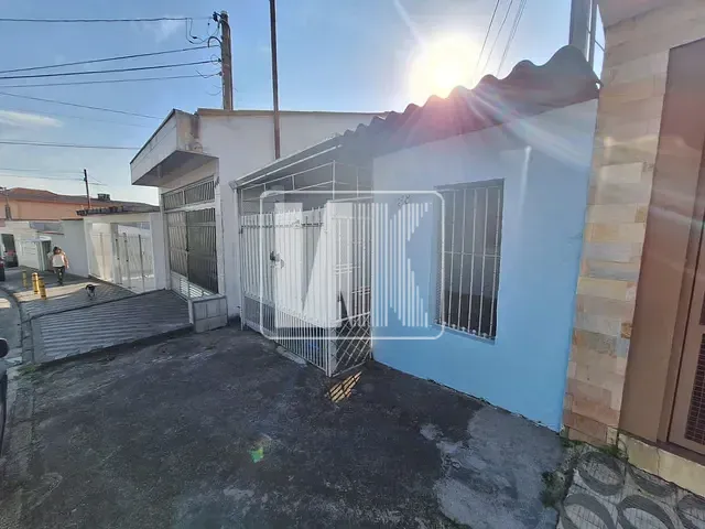 Casa com 227m² 2 quartos e 2 banheiros, à venda, no bairro Vila Palmares em Santo André