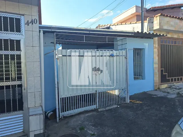 Casa com 227m² 2 quartos e 2 banheiros, à venda, no bairro Vila Palmares em Santo André