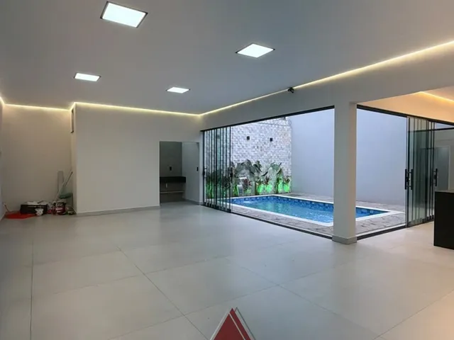 Casa com 270m² 3 quartos e 4 banheiros, à venda, no bairro Jardim Santa Lúcia em Franca