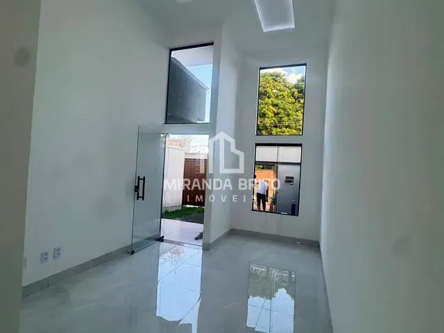 Casa 3 quartos e 2 banheiros, à venda, no bairro Setor Serra Dourada - 3ª Etapa em Aparecida de Goiânia