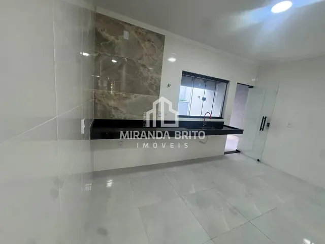 Casa 3 quartos e 2 banheiros, à venda, no bairro Setor Serra Dourada - 3ª Etapa em Aparecida de Goiânia