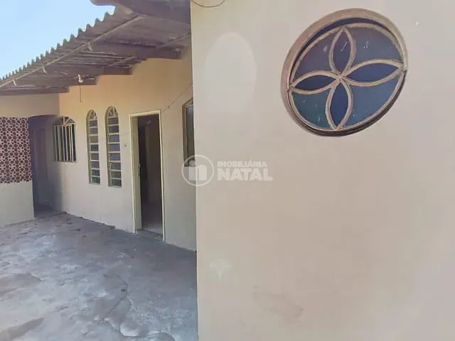 Casa com 50m² 1 quarto e 1 banheiro, para alugar, no bairro Leonor em Londrina