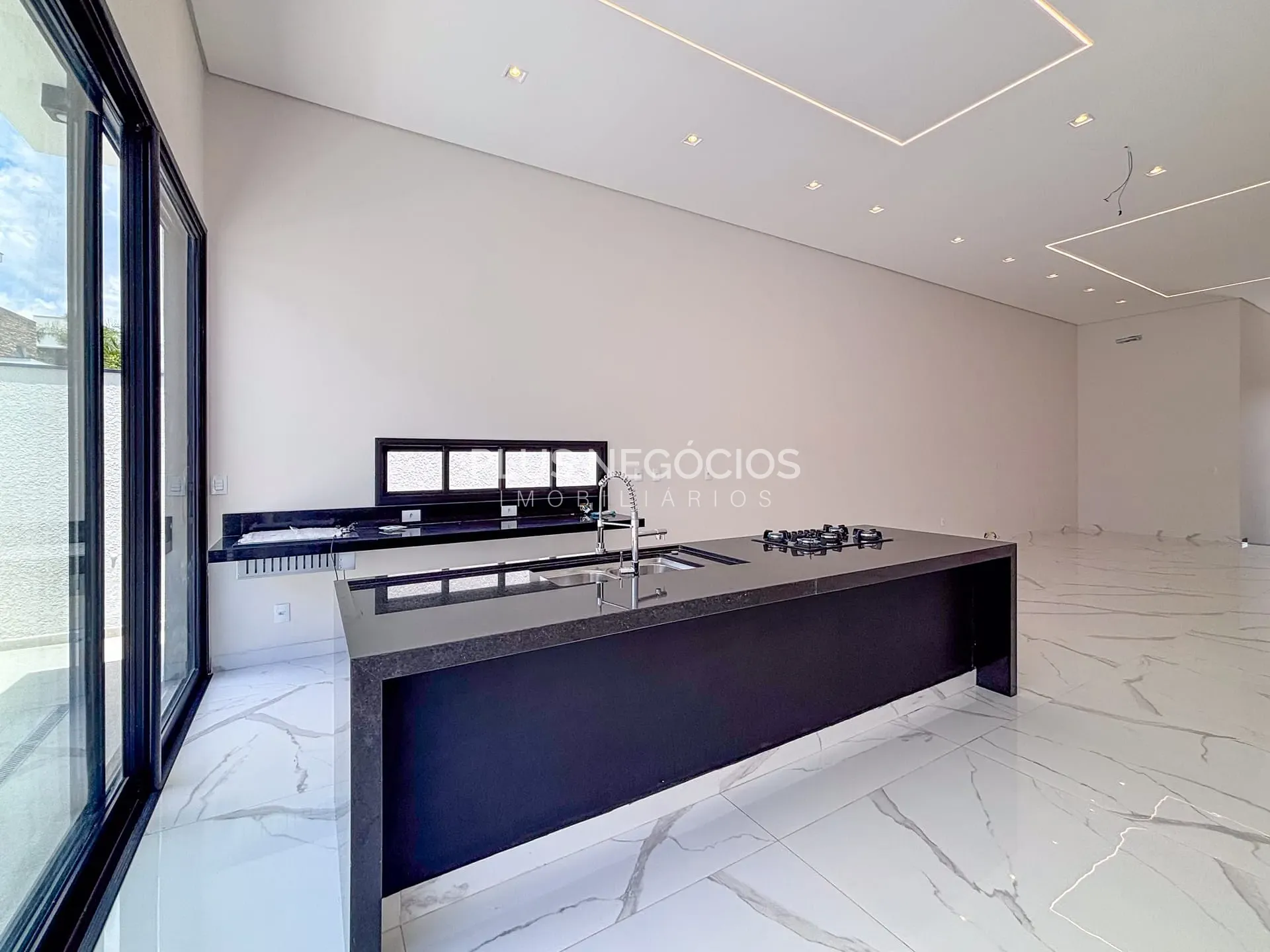 Casa, 3 quartos, 270 m² - Foto 13