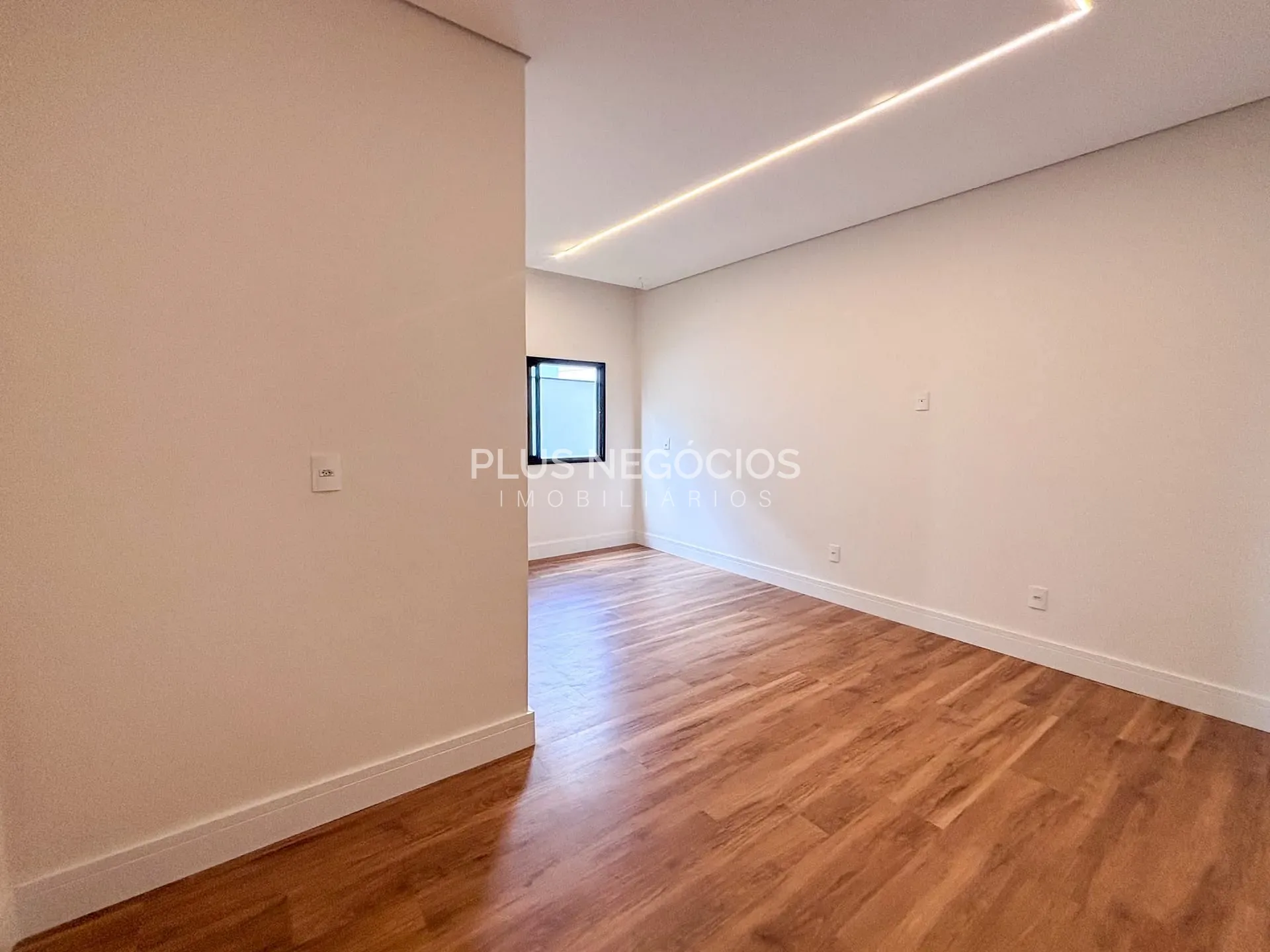 Casa, 3 quartos, 270 m² - Foto 17