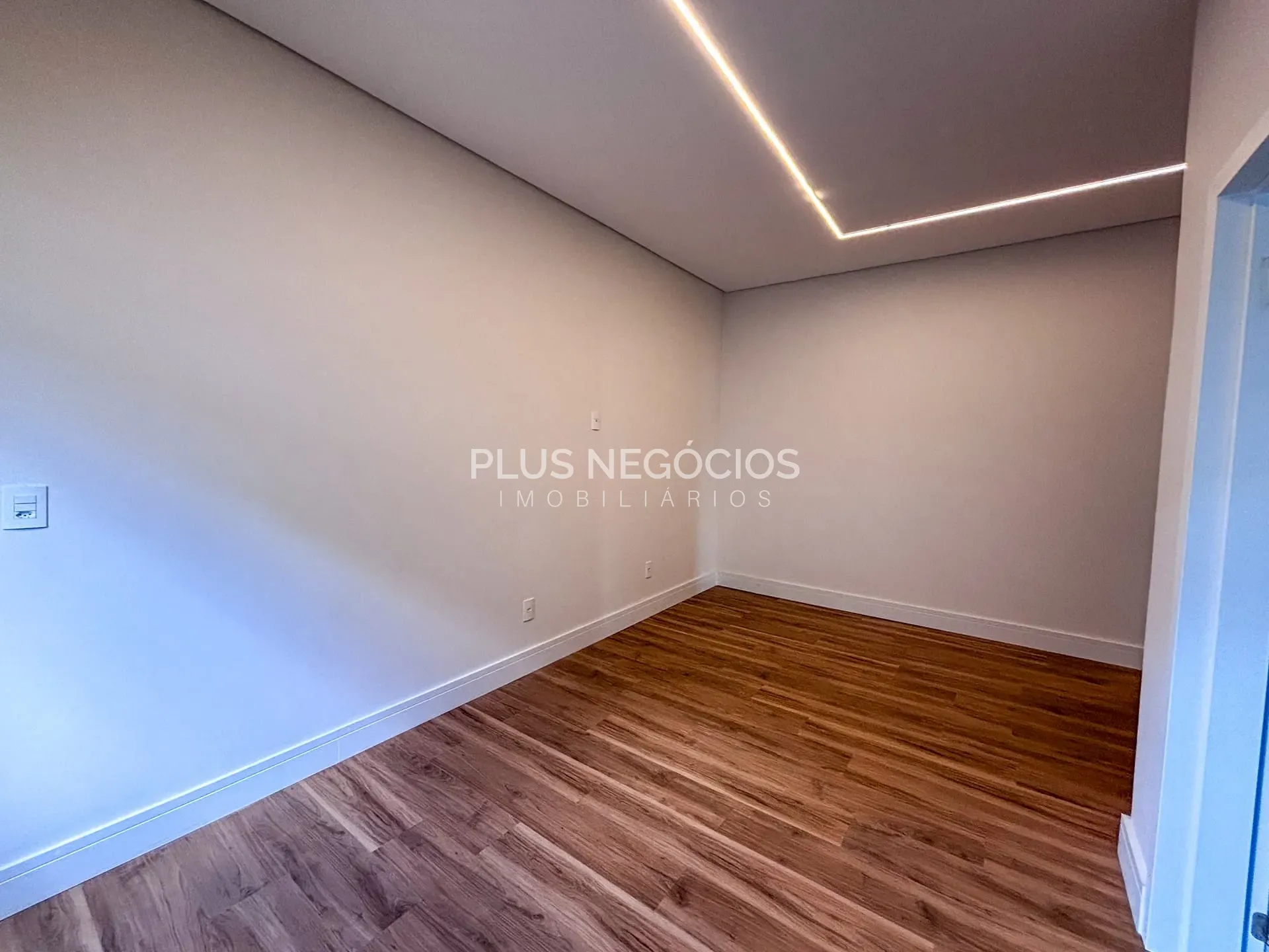 Casa, 3 quartos, 270 m² - Foto 20