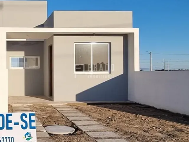 Casa com 150m² 2 quartos e 1 banheiro, à venda, no bairro Jardim de Ala em Pelotas