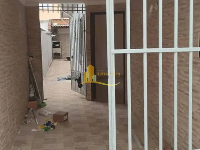Casa com 90m² 2 quartos e 2 banheiros, para alugar, no bairro Ocian em Praia Grande