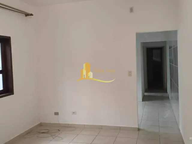 Casa com 90m² 2 quartos e 2 banheiros, para alugar, no bairro Ocian em Praia Grande