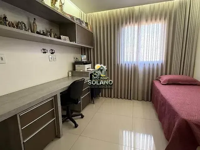 Casa com 333m² 5 quartos e 6 banheiros, à venda, no bairro Residencial Granville em Goiânia