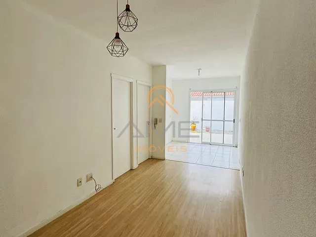 Casa 3 quartos e 1 banheiro, à venda, no bairro Três Vendas em Pelotas