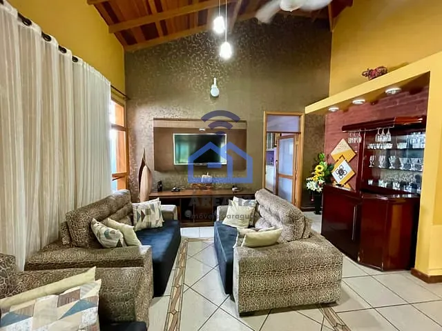 Casa com 414m² 4 quartos e 5 banheiros, à venda, no bairro Prainha em Caraguatatuba